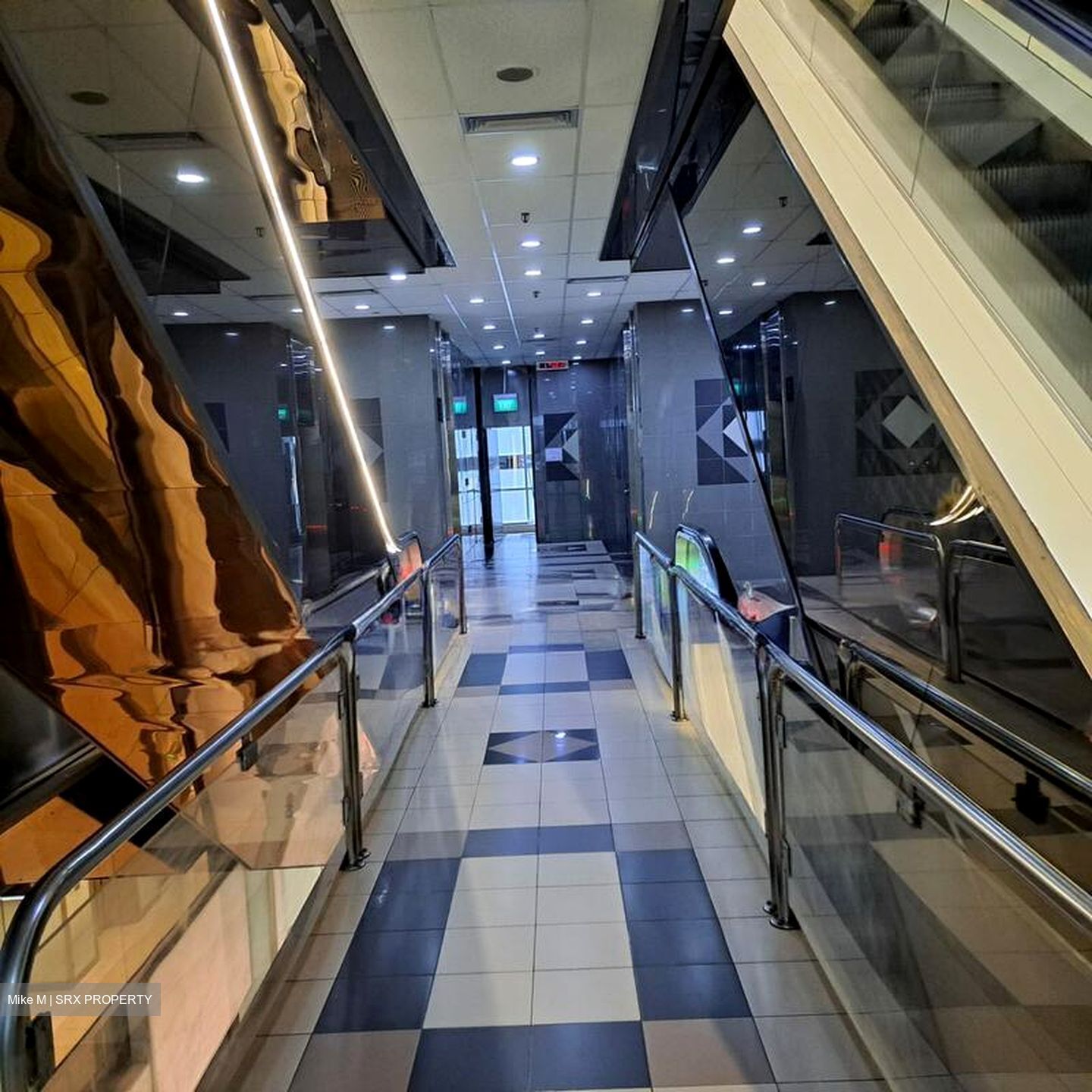 High Street Plaza (D6), Office #605770901